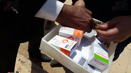 ادوية وعقاقير منتهية الصلاحية