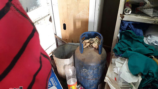 اسطوانه بوتجاز وسط الادوية