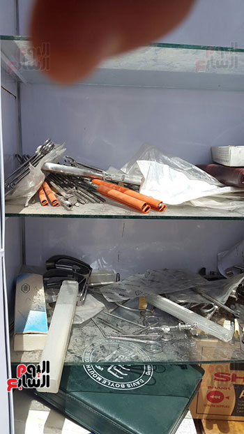 6 مخازن سرية فوق سطح المستشفى