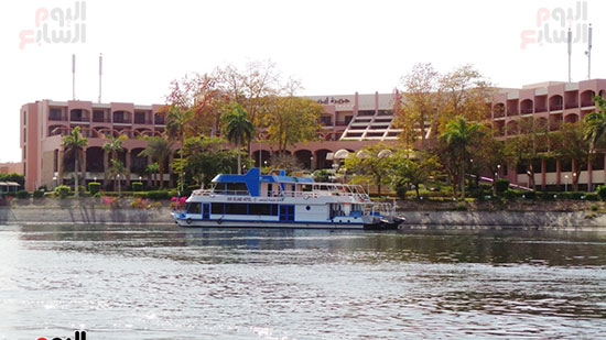 فندق إيزيس وسط النيل