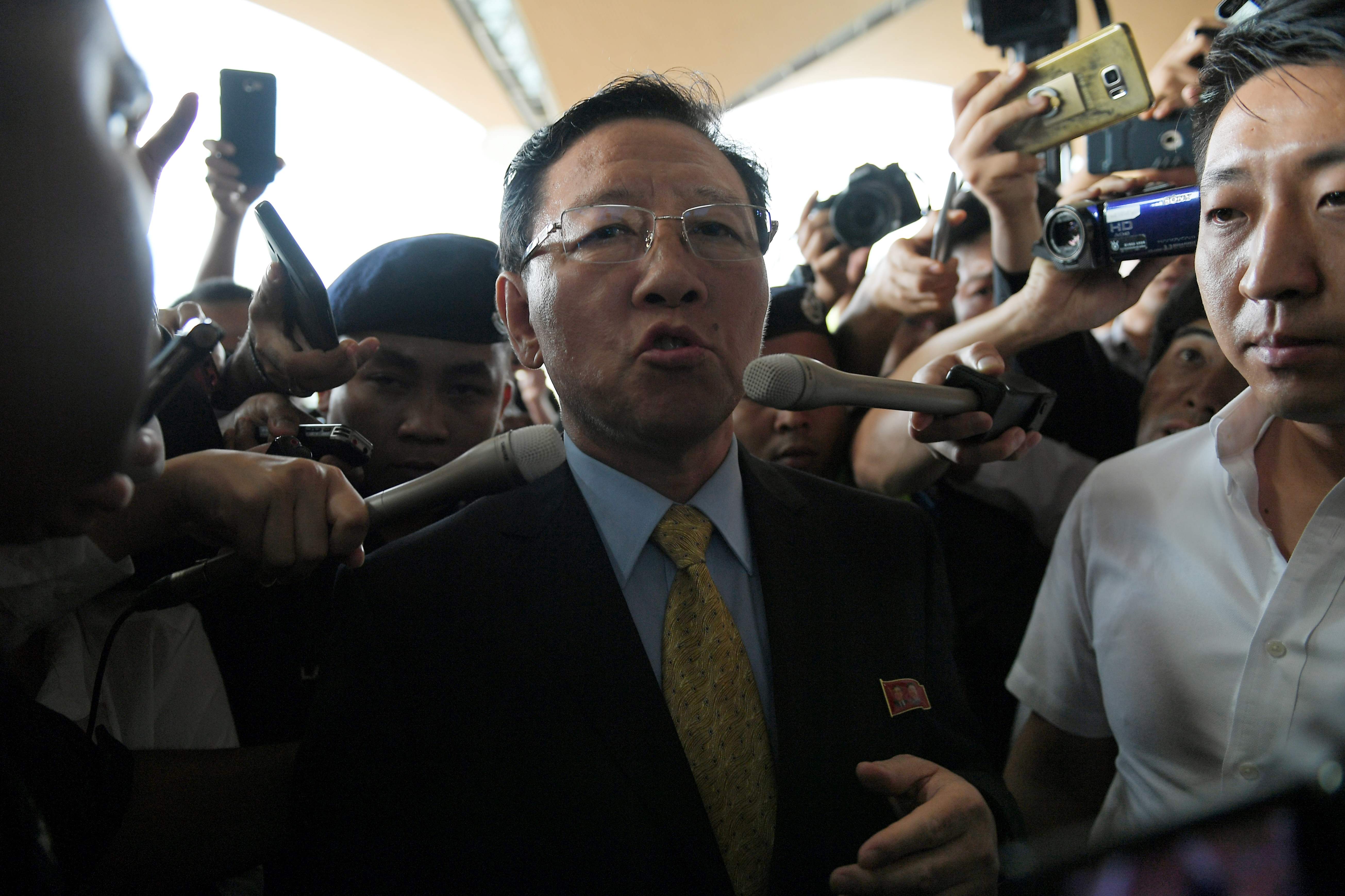 سفير كوريا الشمالية المطرود من ماليزيا