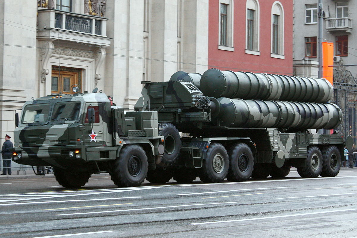 صواريخ إس - 400