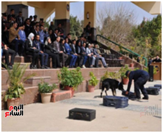 طلاب حقوق عين شمس فى أكاديمية الشرطة لمطالعة طرق مكافحة الجريمة (3)