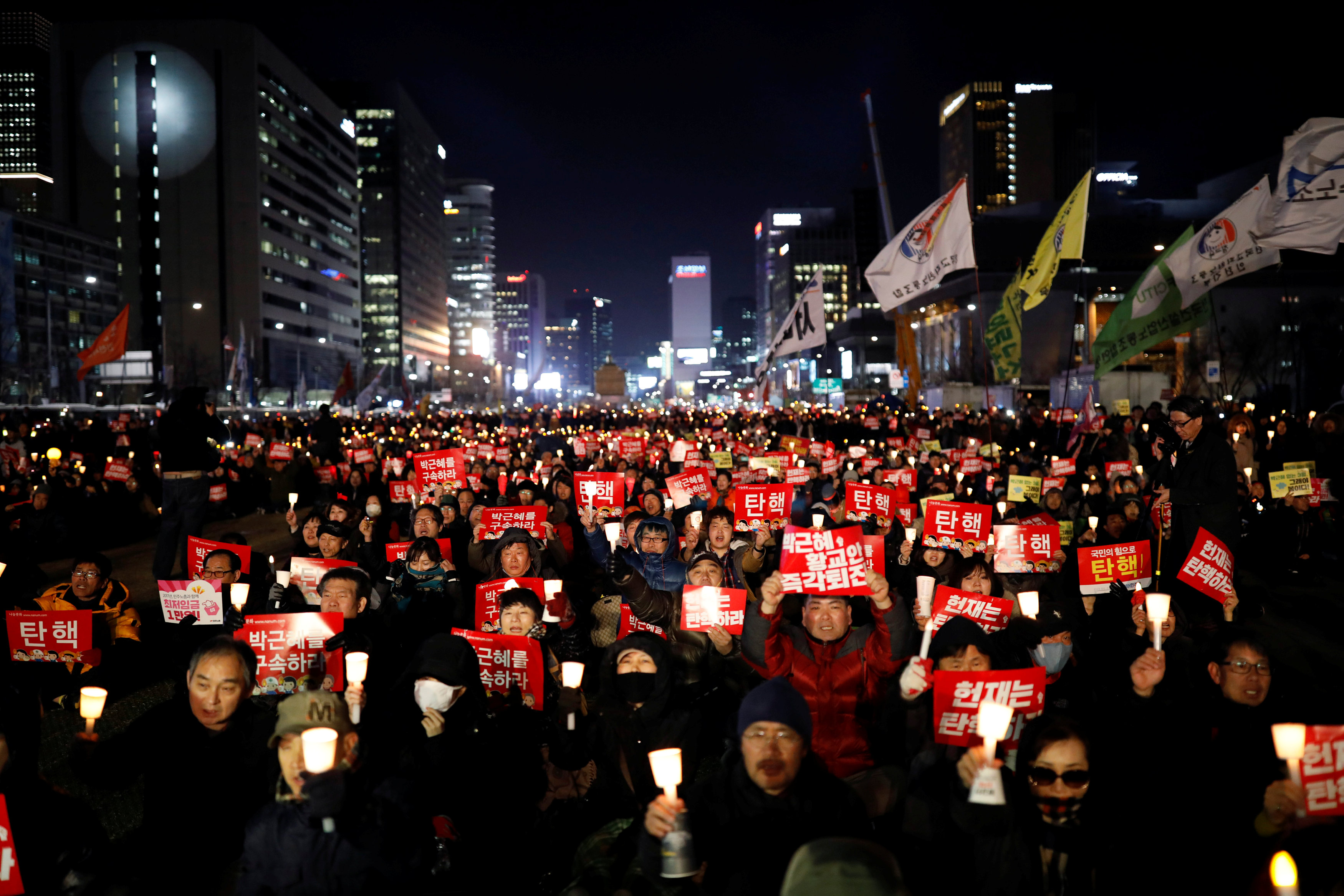 اندلاع مظاهرات فى كوريا الجنوبية تطالب باستقالة رئيسة البلاد