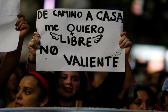 مظاهرات نسائية فى أوروجواى فى اليوم العالمى للمرأة