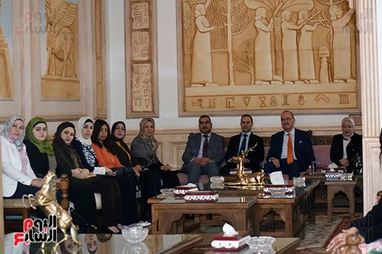 السفارة العراقية بالقاهرة تحتفل بيوم المرأة العالمى (2)