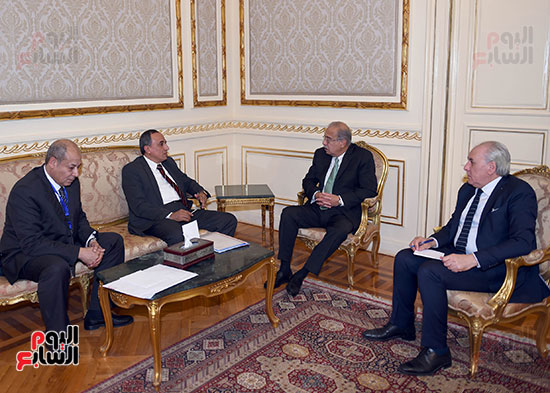 شريف اسماعيل وعبد المحسن سلامة (3)