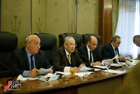 اللجنة التشريعية