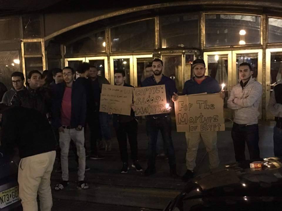 جانب من الوقفة جانب من الوقفة