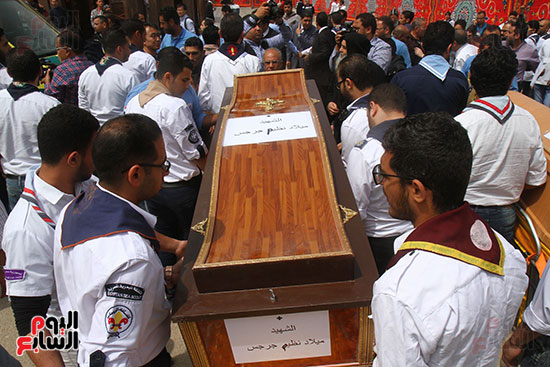 تشيع جنازة شهداء كنيسه الاسكنريه (31)