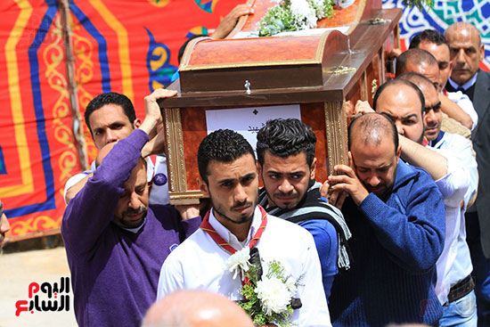 تشيع جنازة شهداء كنيسه الاسكنريه (23)