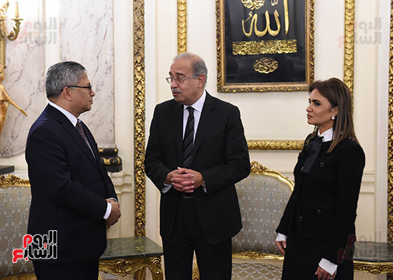 رئيس الوزراء يلتقى السفير الإندونيسى بالقاهرة لبحث سبل التعاون المشترك  (4)