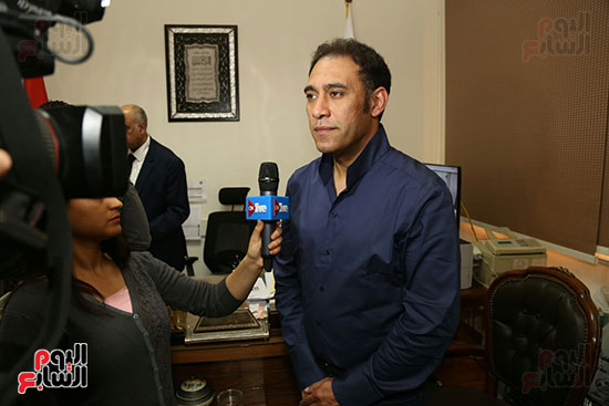 عمرو مصطفى فى ندوة فنية بجامعة عين شمس (7)
