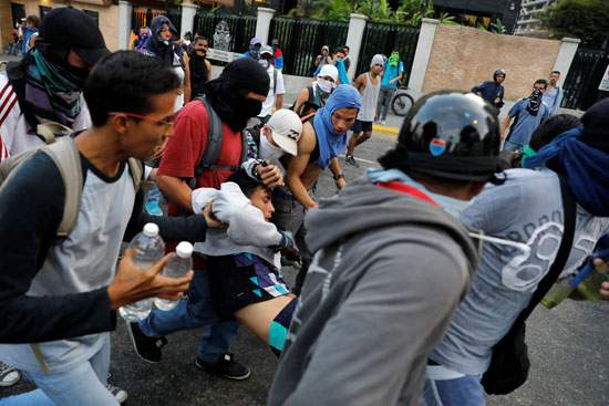 سقوط قتيلين فى تجدد المظاهرات بفنزويلا ضد رئيس البلاد