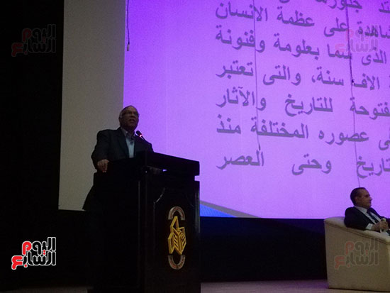  كلمة الدكتور جمال عبد الرحيم خلال الندوة بالأقصر