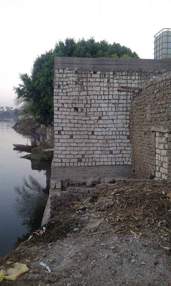 جانب من البناء على النيل