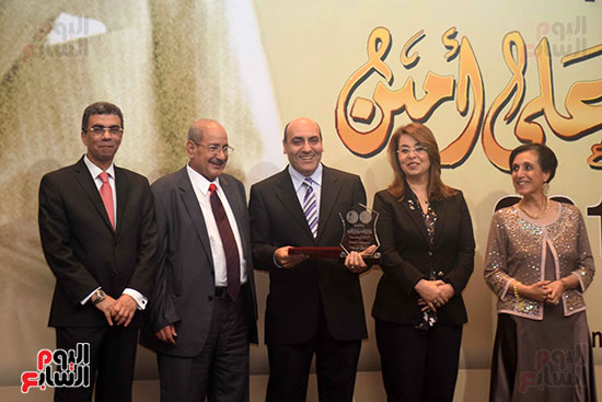 تكرم الفائزين بجوائز مصطفى وعلى أمين الصحفية  (34)