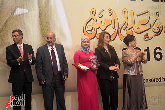 تكرم الفائزين بجوائز مصطفى وعلى أمين الصحفية  (33)