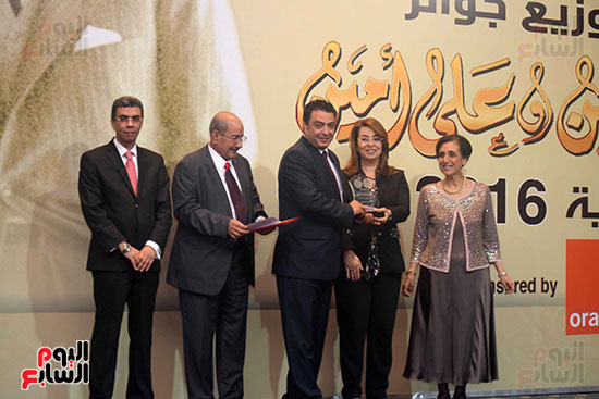 تكرم الفائزين بجوائز مصطفى وعلى أمين الصحفية  (31)