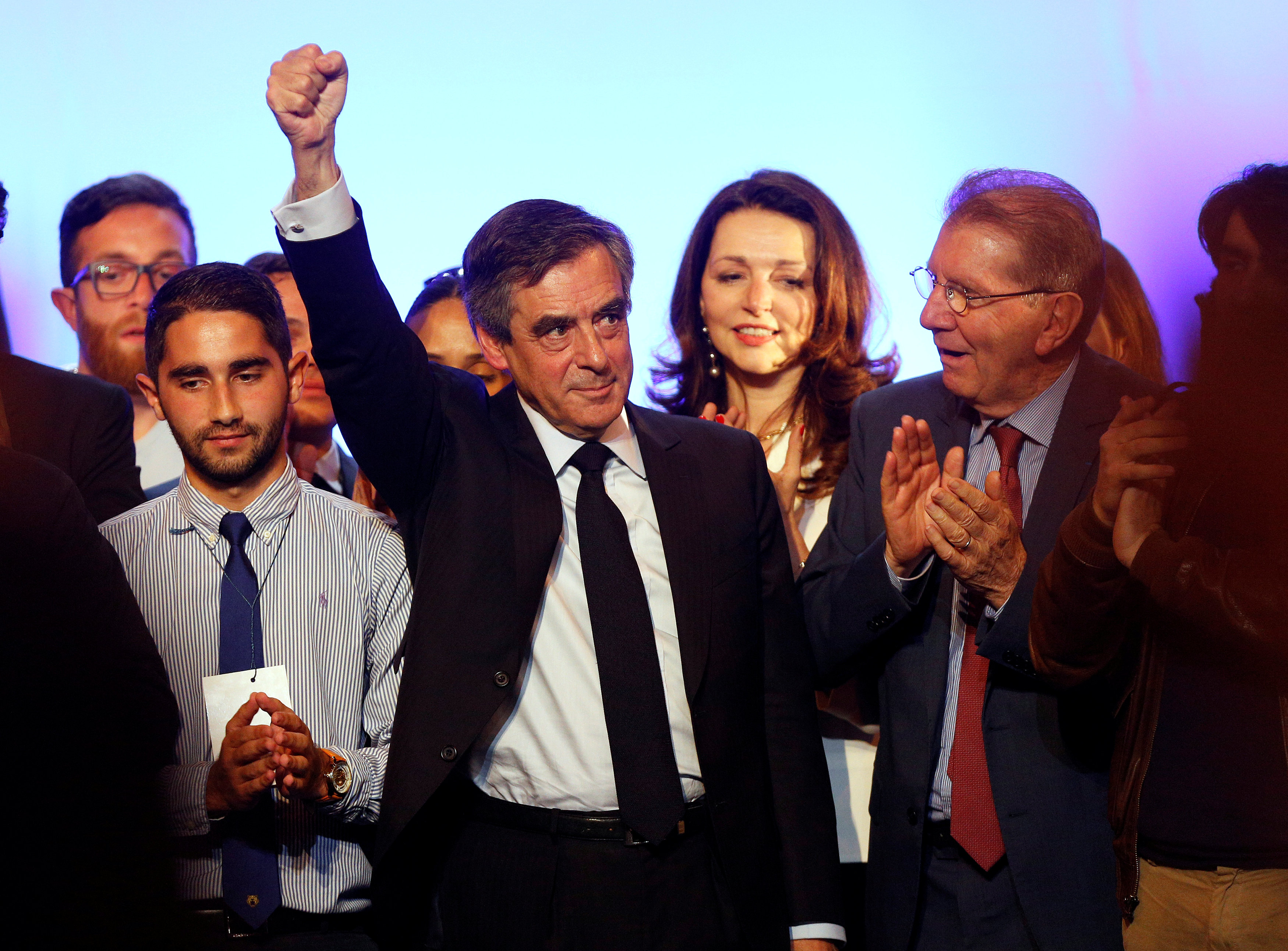 فرانسوا فيون المرشح فى انتخابات الرئاسة الفرنسية خلال حملته الانتخابية