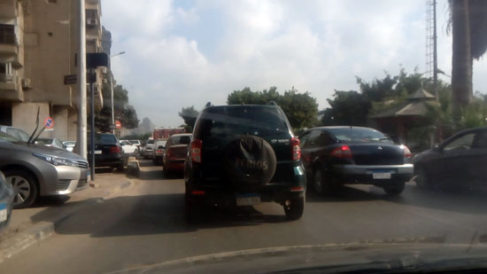 النشرة المرورية.. كثافات متحركة أعلى محاور القاهرة والجيزة (3)