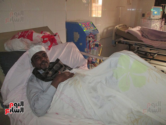    مرضى الغسيل الكلوى بمستشفى دراو