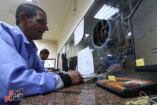  أحد الصرافين