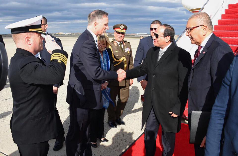 مراسم وصول الرئيس للولايات المتحدة (2)