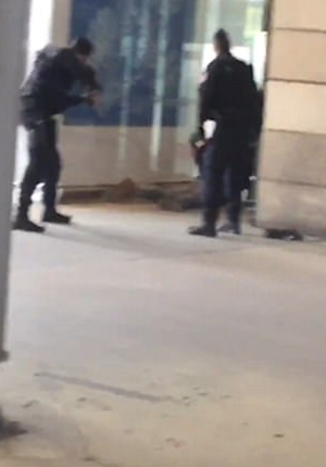 الشرطة الفرنسية تعتقل رجل في محطة القطار