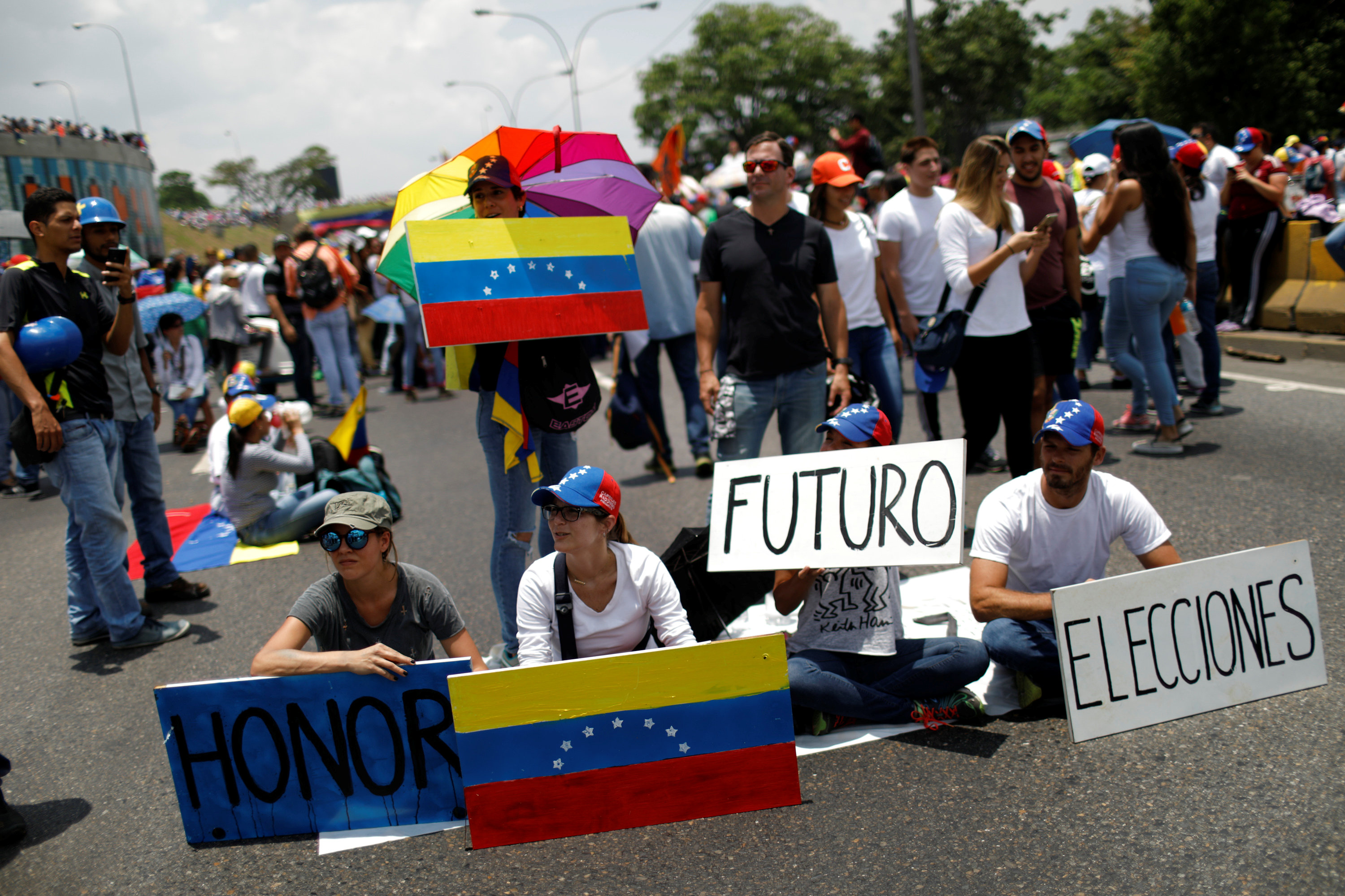 اعتصام فى فنزويلا ضد الرئيس