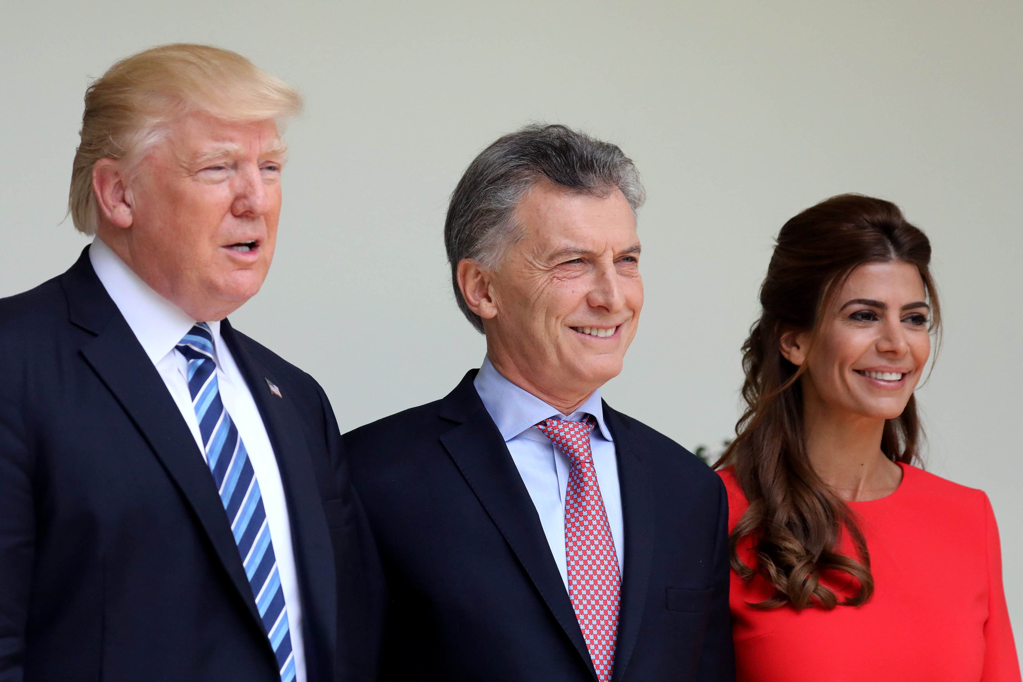 الرئيس الامريكى دونالد ترامب والرئيس الارجنتينى موريسيو ماكرى وزوجته جوليانا عواضة