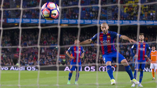 ماسكيرانو يسجل اول هدف في مسيرته مع برشلونة