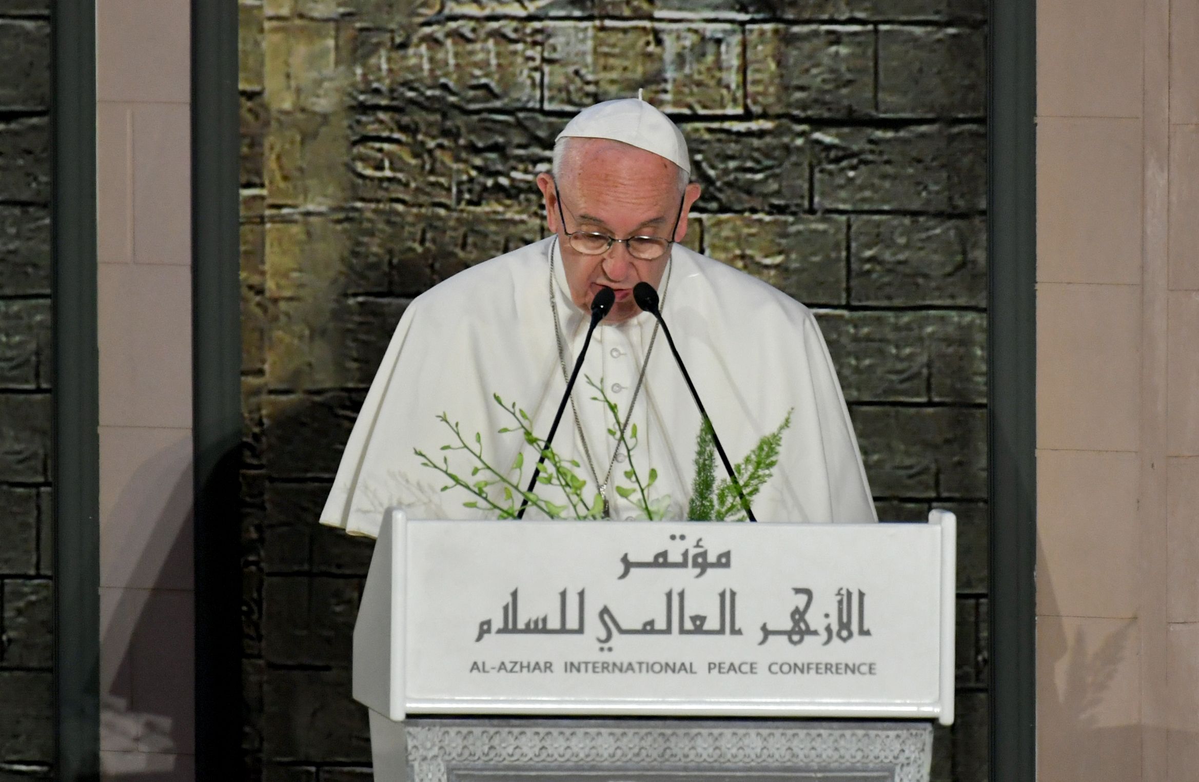 البابا يتحدث عن السلام فى الأزهر الشريف