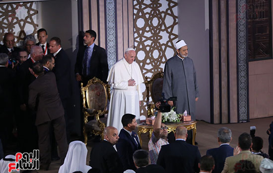 مؤتمر السلام العالمى البابا الفاتيكان احمد الطيب (24)