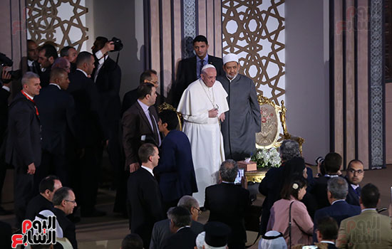 مؤتمر السلام العالمى البابا الفاتيكان احمد الطيب (14)