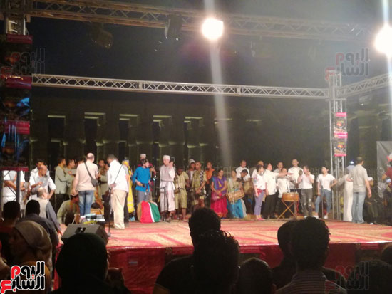 الفرق المشاركة في الكرنفال على مسرح ميدان أبو الحجاج الأقصري