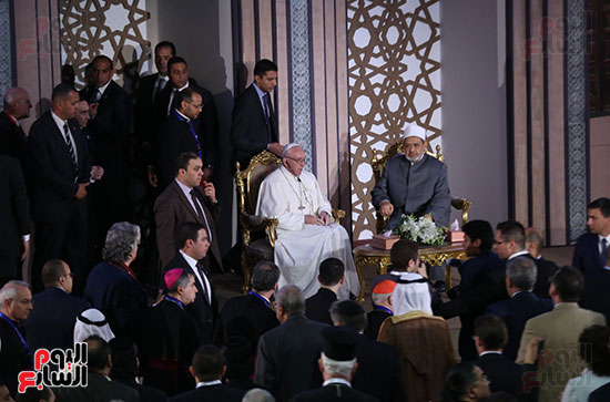مؤتمر السلام العالمى البابا الفاتيكان احمد الطيب (16)