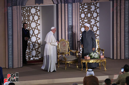 مؤتمر السلام العالمى البابا الفاتيكان احمد الطيب (27)