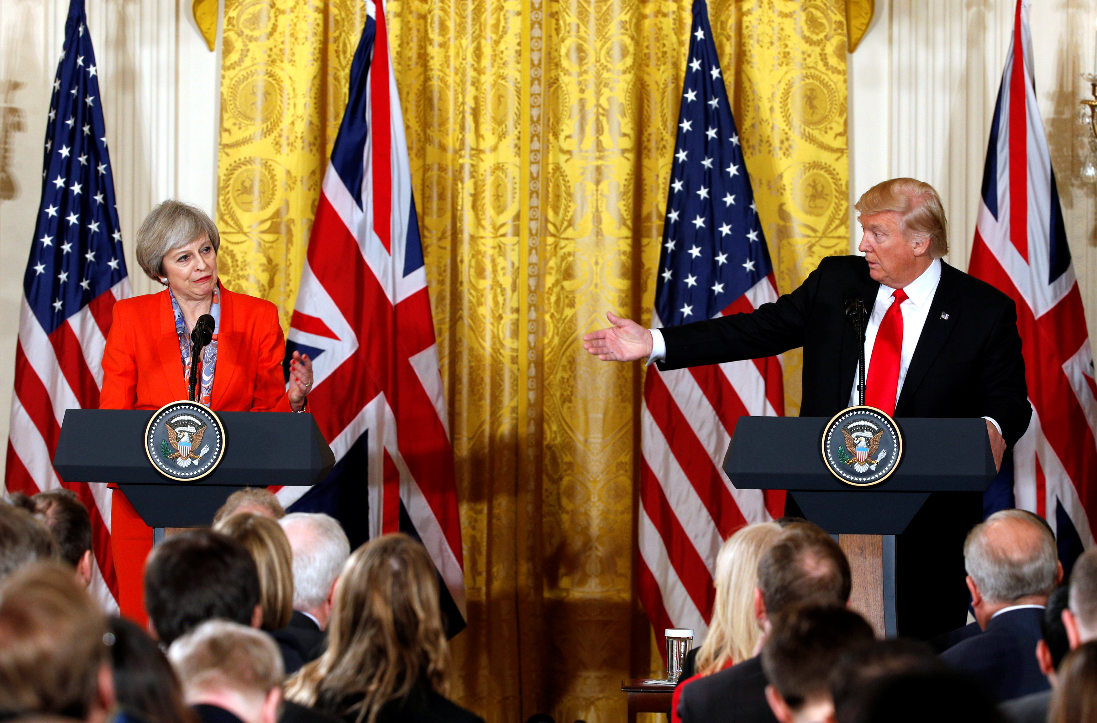 ترامب يلتقي  تيريزا ماى رئيسة الوزراء البريطانية