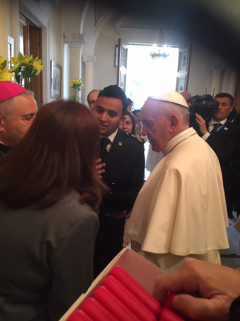 رئيس اتحاد طلاب الاكاديمية يقابل بابا الفاتيكان
