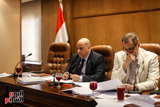 عمرو غلاب رئيس اللجنة الاقتصادية والنائب مدحت الشريف