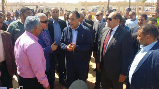 مصطفى مدبولى ومحافظ سوهاج