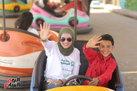 حديد المصريين تشارك 60 طفلا الاحتفال بيوم اليتيم بمحافظة الفيوم (3)