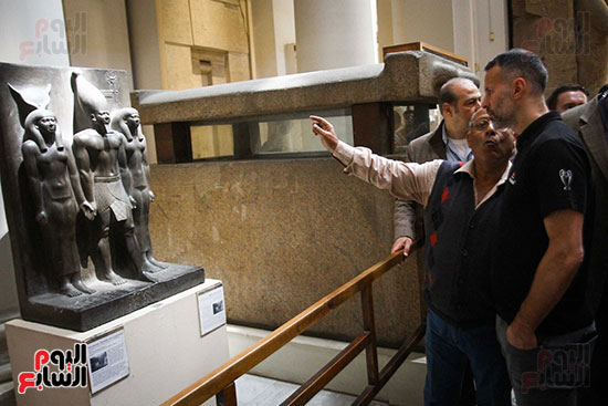 زياره جيجز للمتحف المصرى (15)