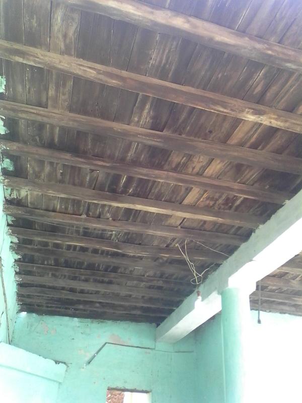 سقف المسجد من الخشب