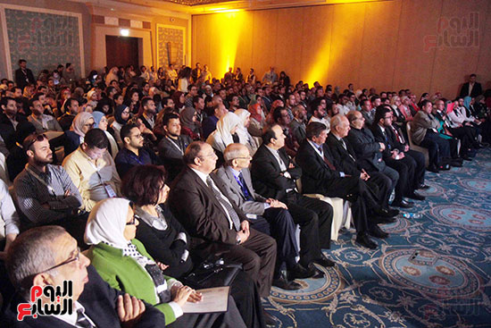 مؤتمر كلية طب الأسنان بجامعة القاهرة (16)