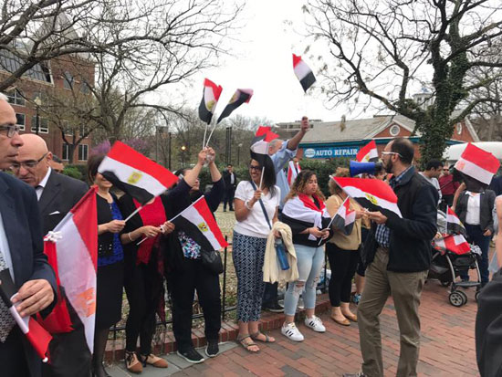 مصريون ينظمون وقفه تاييد للسيسى بواشنطن (6)