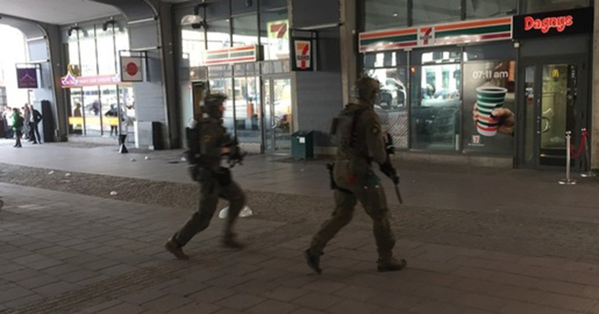 البوليس يقتحم محطة القطار فى ستوكهولم