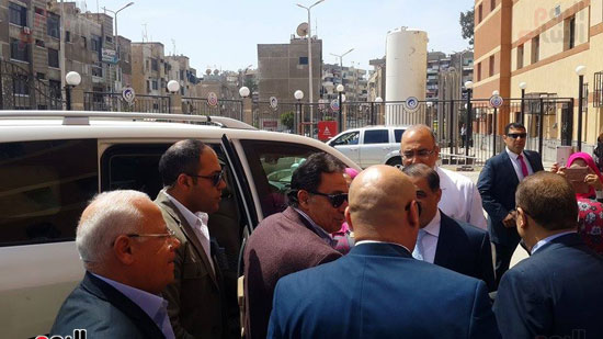 وزير الصحة يصل بورسعيد