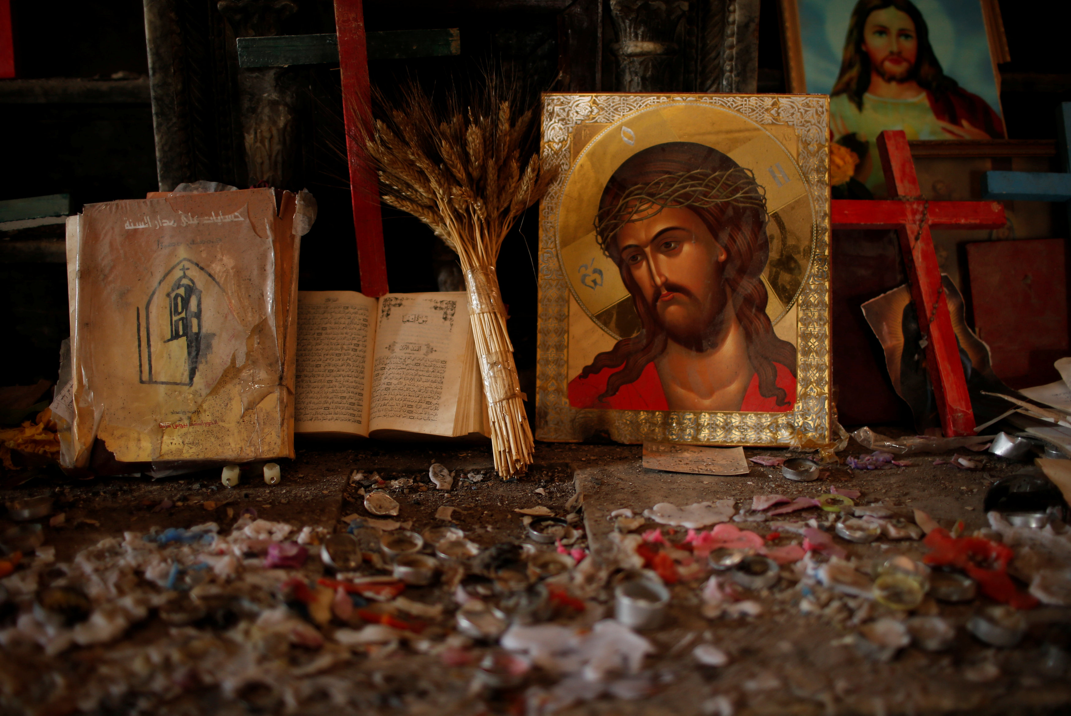 جانب من تدمير الإرهاب للكنائس فى العراق